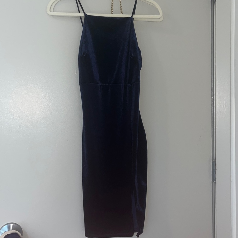 Beautiful Windsor dress. Worn once.
